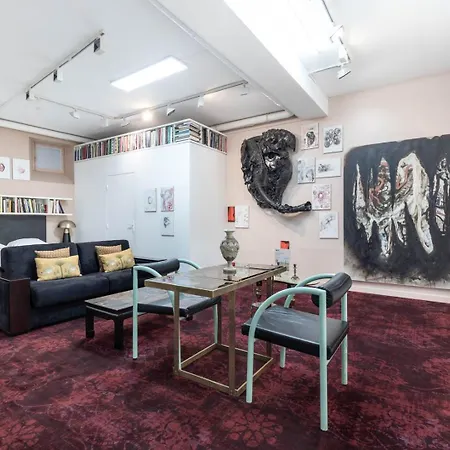 Daire Guestready - Artist Loft With A Vertical Garden Paris