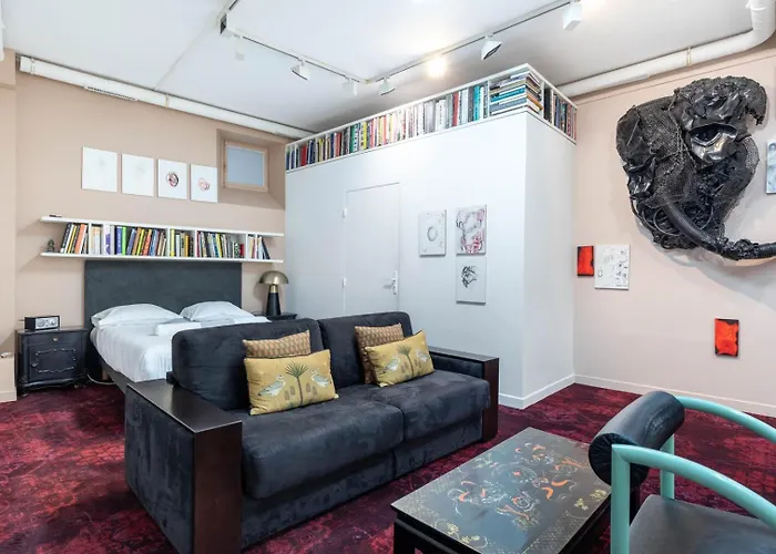 Guestready - Artist Loft With A Vertical Garden * Париж